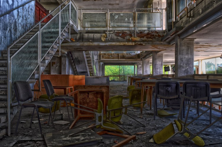 lost-places-4163544_1920 (1)